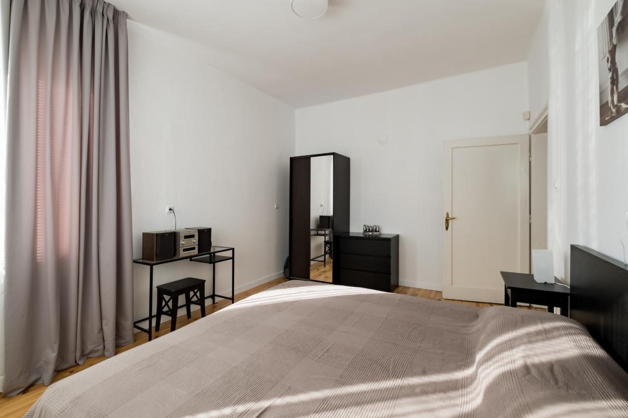 Spacious 3 Bedroom Home In Sofia'S Top Center Eksteriør billede